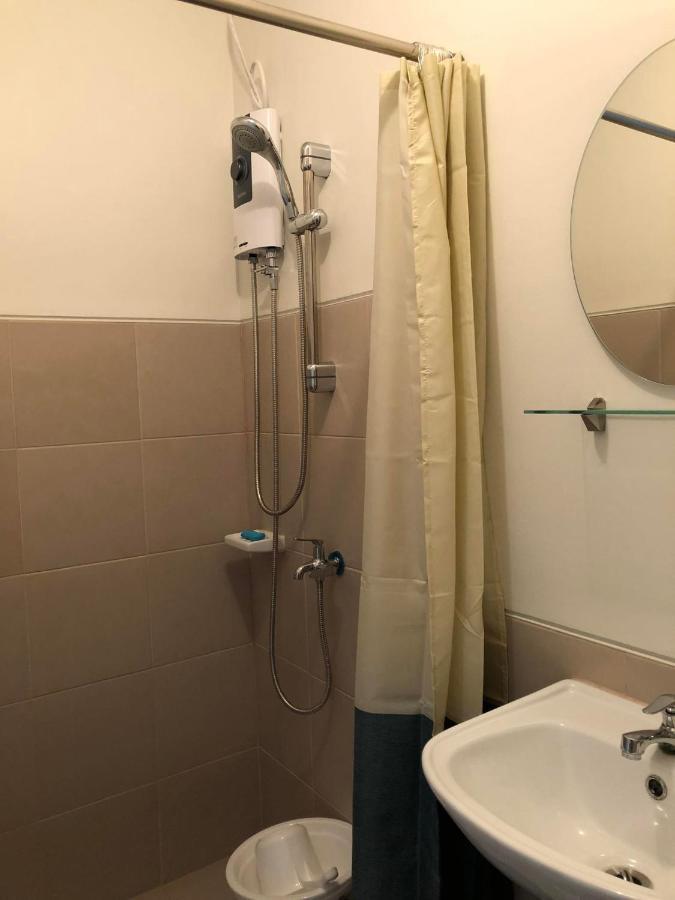 Northpoint Condo, Davao City Buitenkant foto